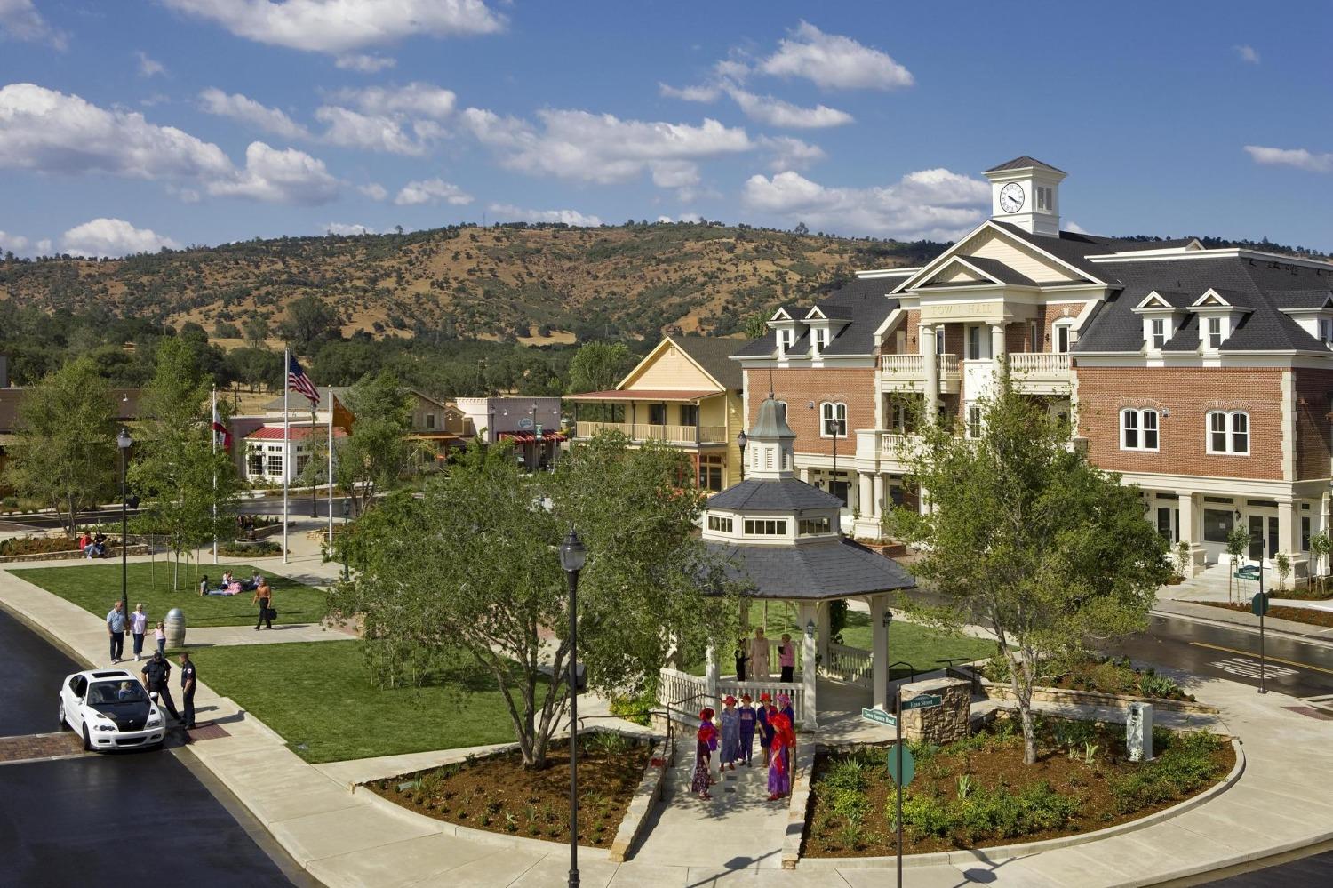 180 Hawkridge Rd #83, Copperopolis, CA 95228