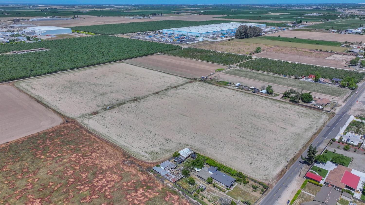 501 Dianne Dr, Turlock, CA 95380