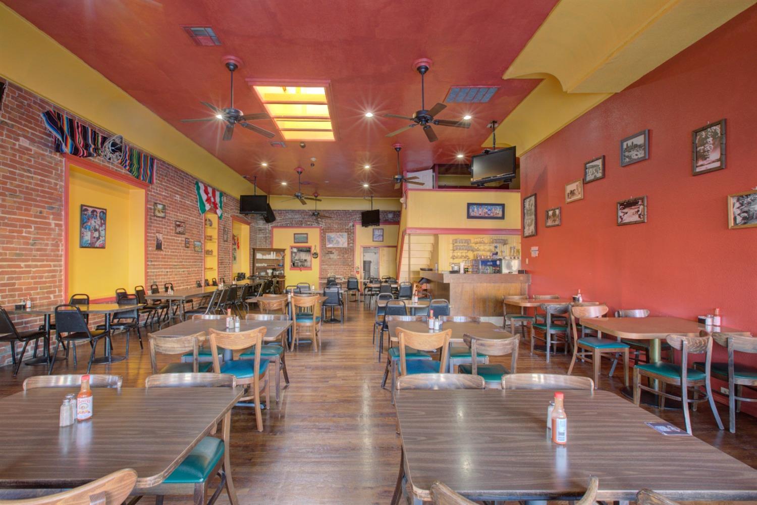 1425 Main St, Newman, CA 95360