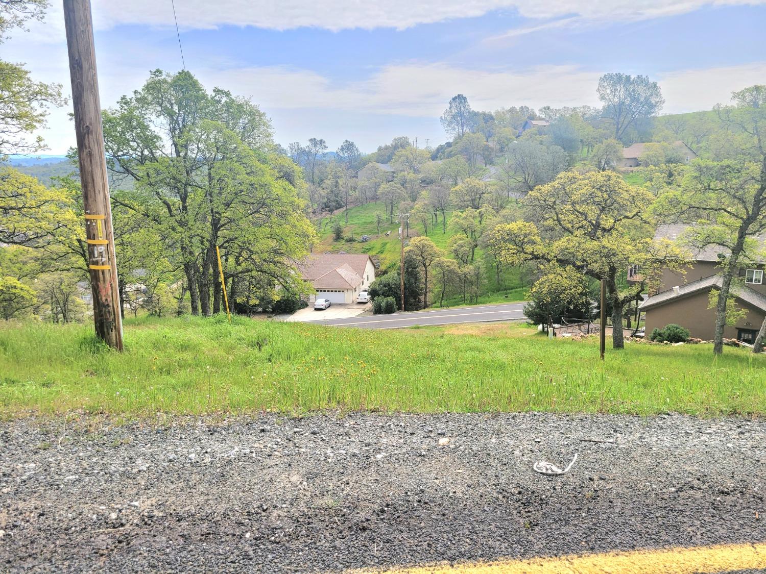 4045 Arrowhead St, Copperopolis, CA 95228