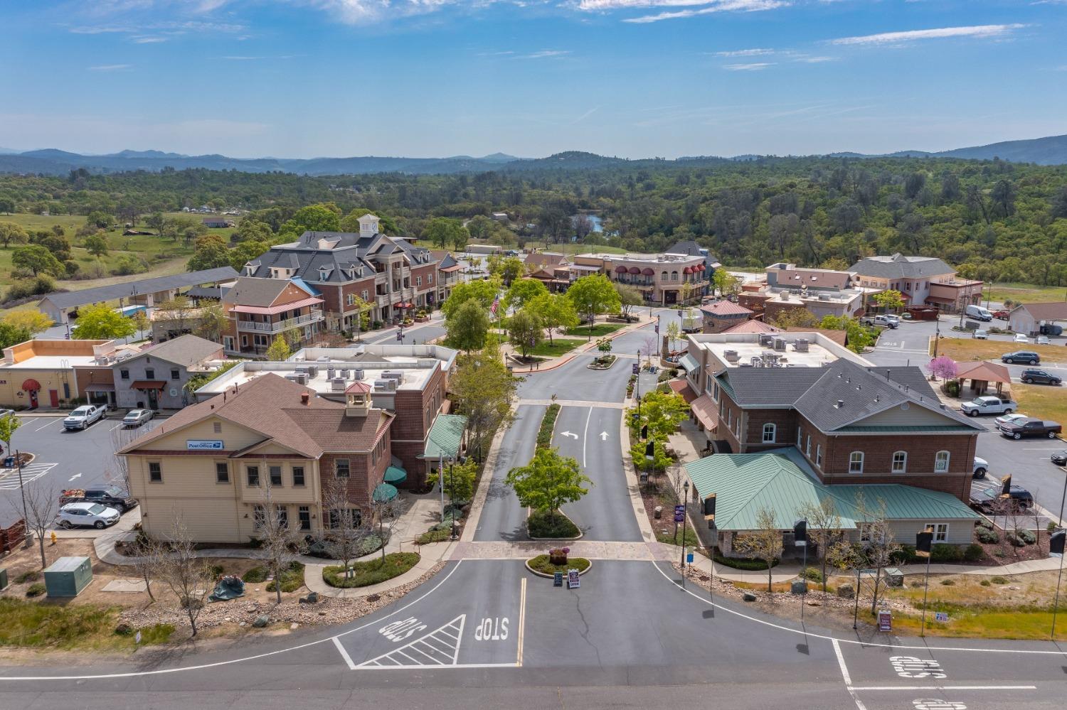 4045 Arrowhead St, Copperopolis, CA 95228