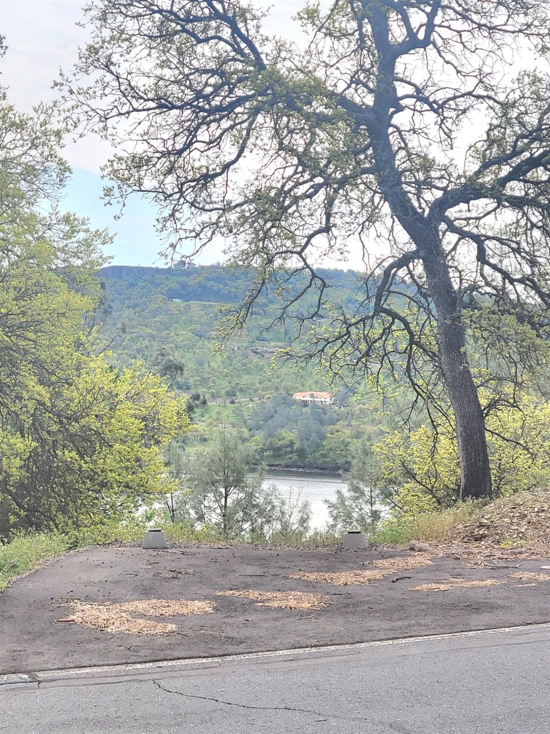 209 Oakhurst Ct, Copperopolis, CA 95228