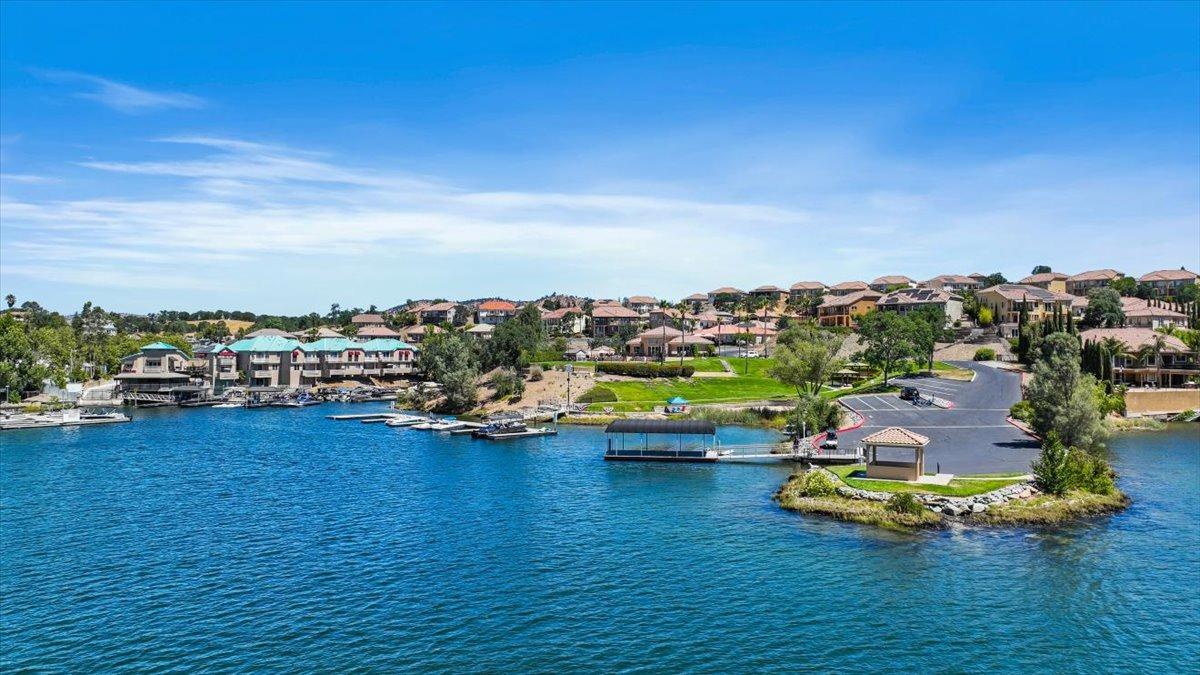 209 Oakhurst Ct, Copperopolis, CA 95228