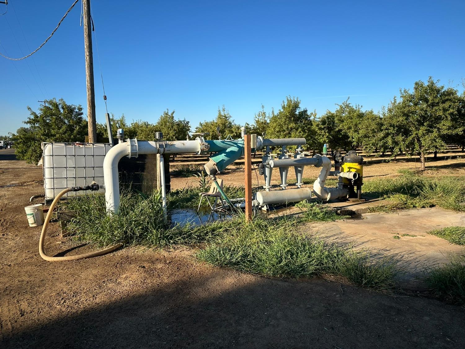 4506 Ispen Rd, Le Grand, CA 95333