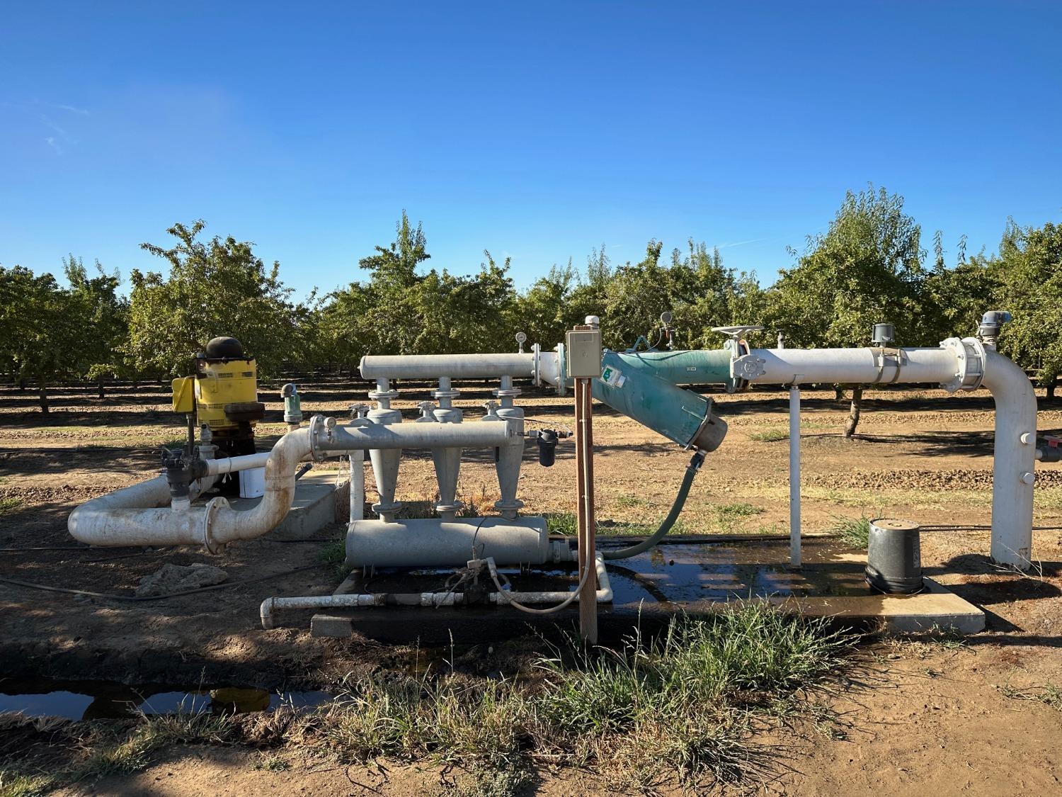 4506 Ispen Rd, Le Grand, CA 95333