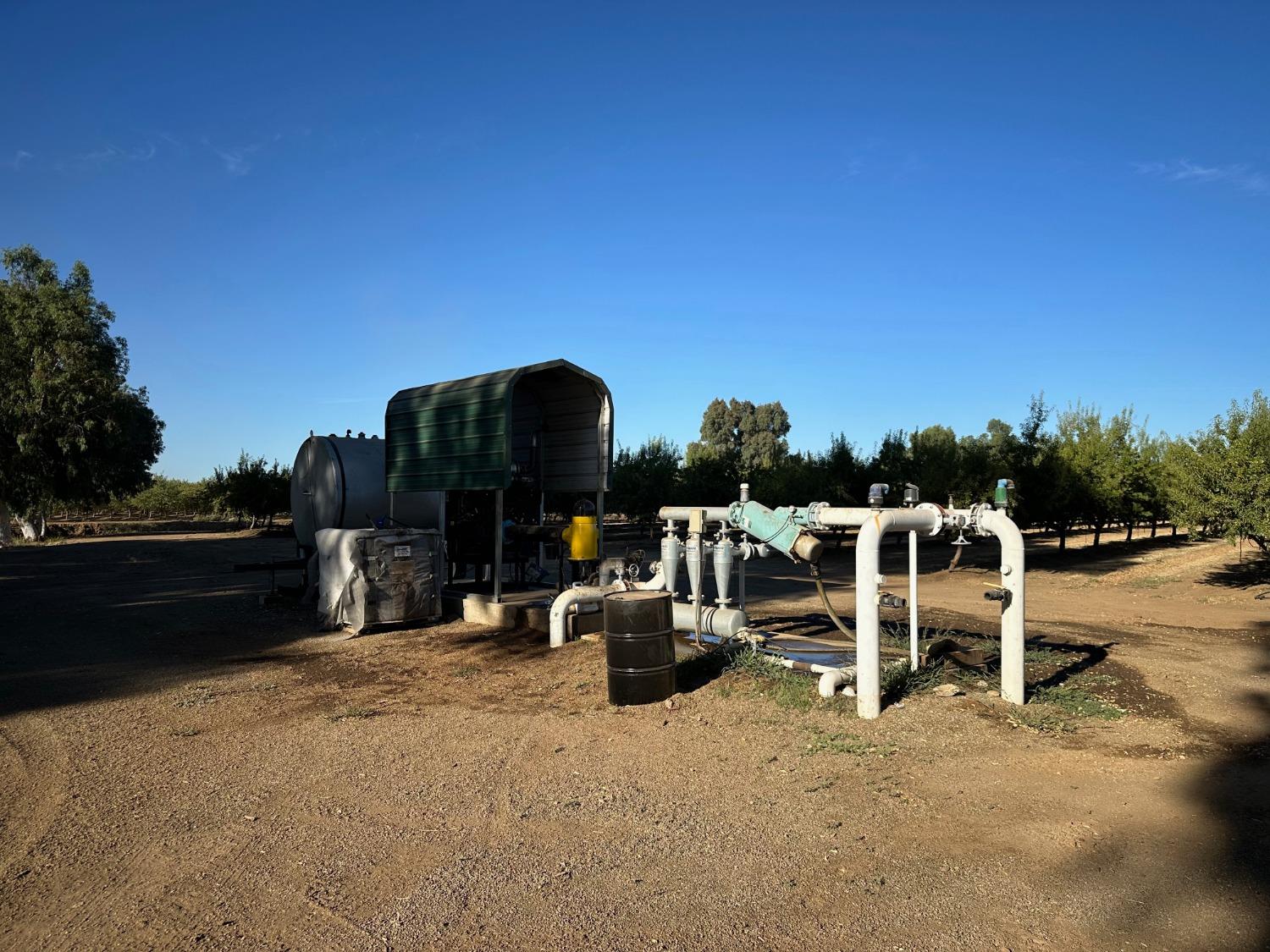 4506 Ispen Rd, Le Grand, CA 95333