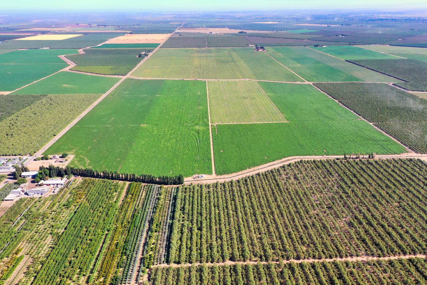 4942 Mccracken Rd, Patterson, CA 95363