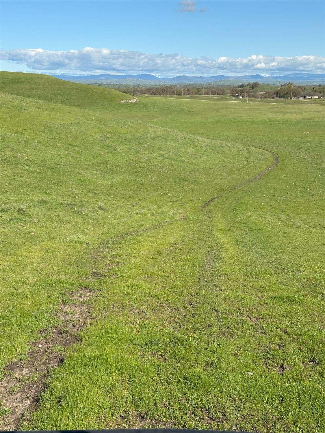 1100 Crabtree Rd, Waterford, CA 95386