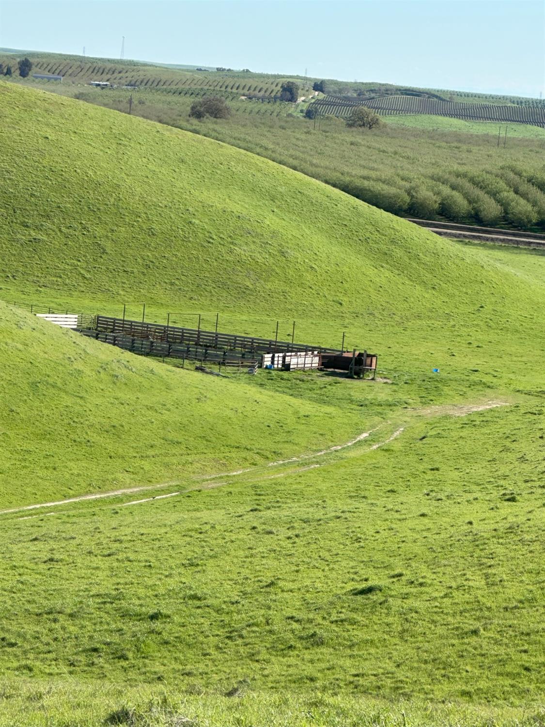 1100 Crabtree Rd, Waterford, CA 95386