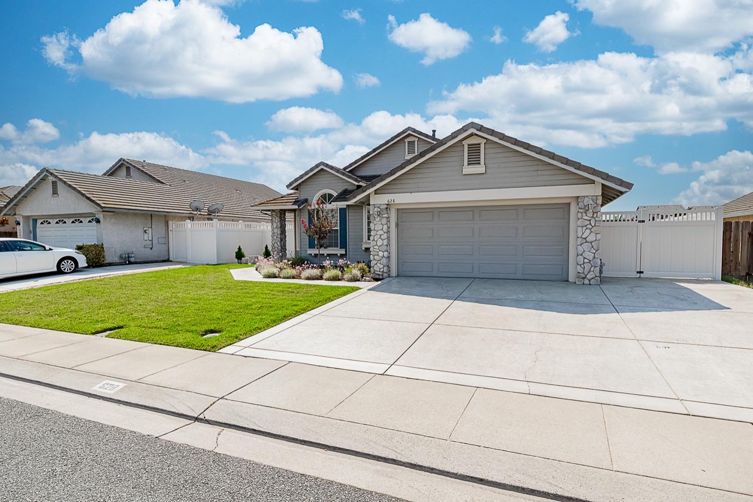 628 Mission Ridge, Manteca, CA 95337