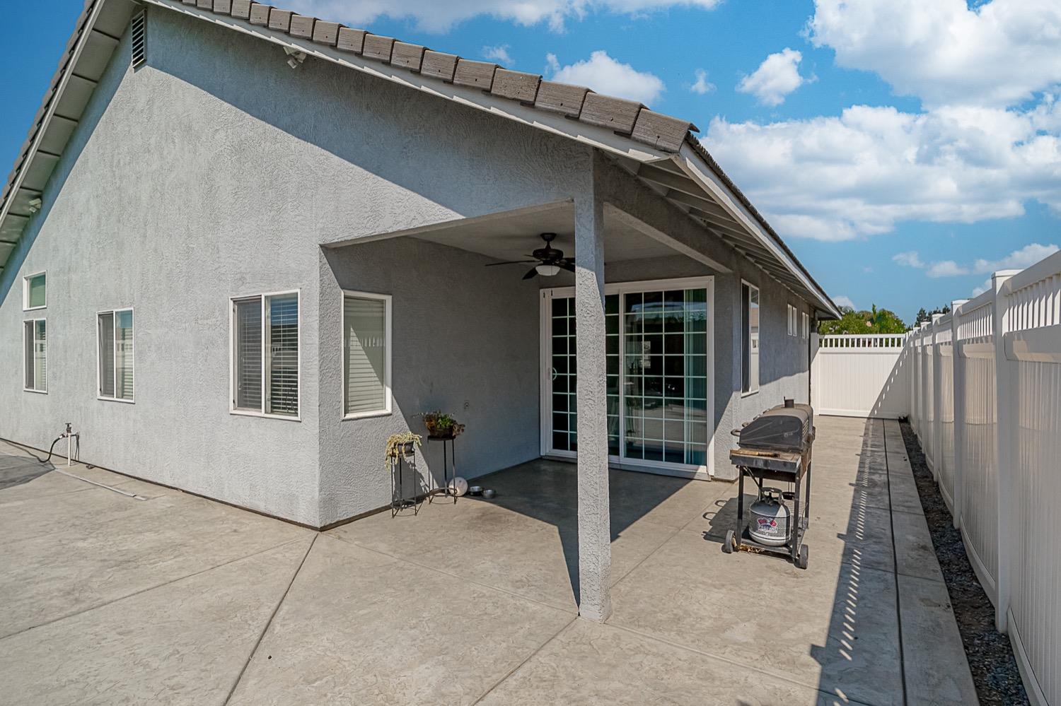 628 Mission Ridge, Manteca, CA 95337