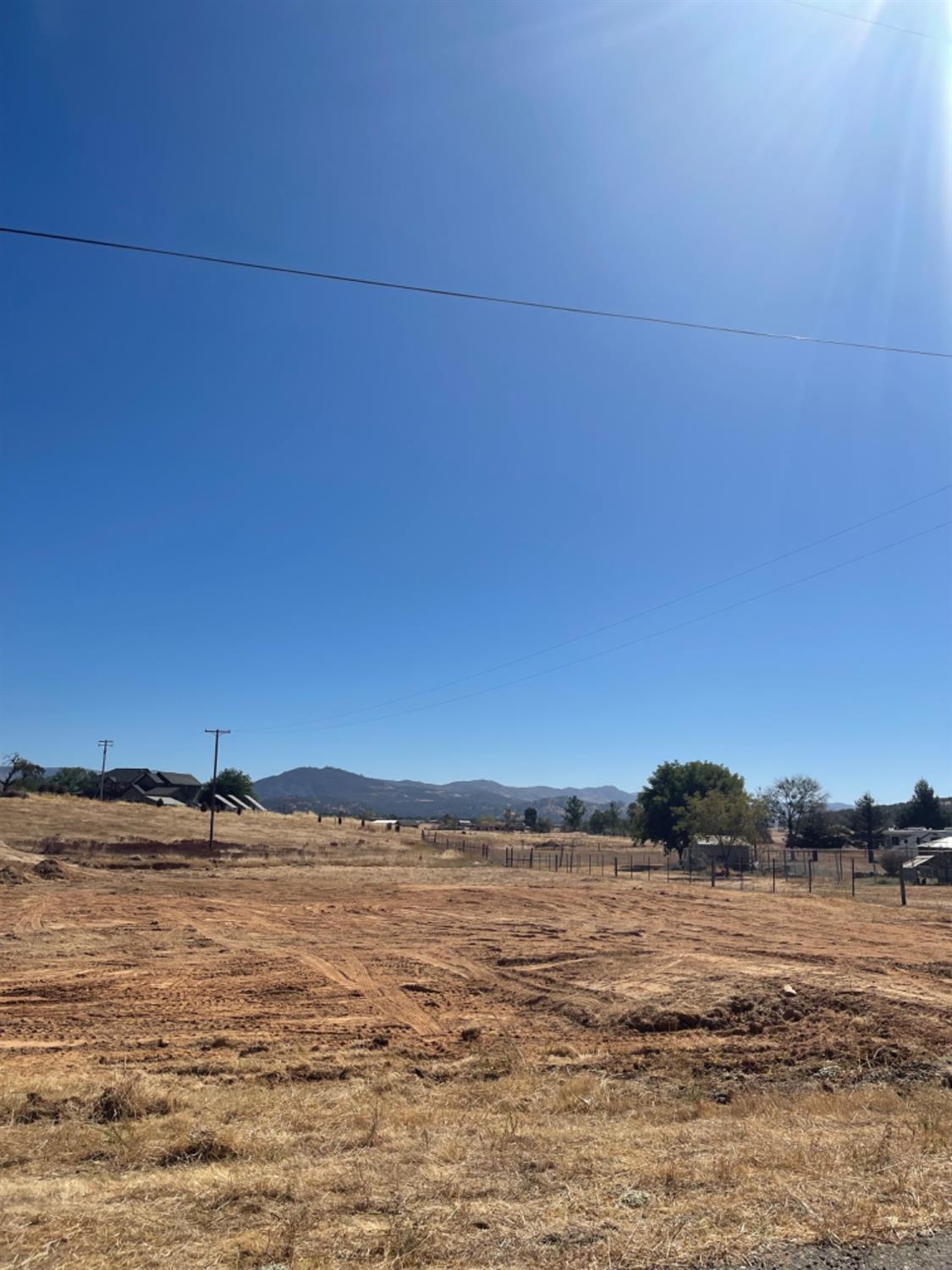 9668 Laredo St, La Grange, CA 95329