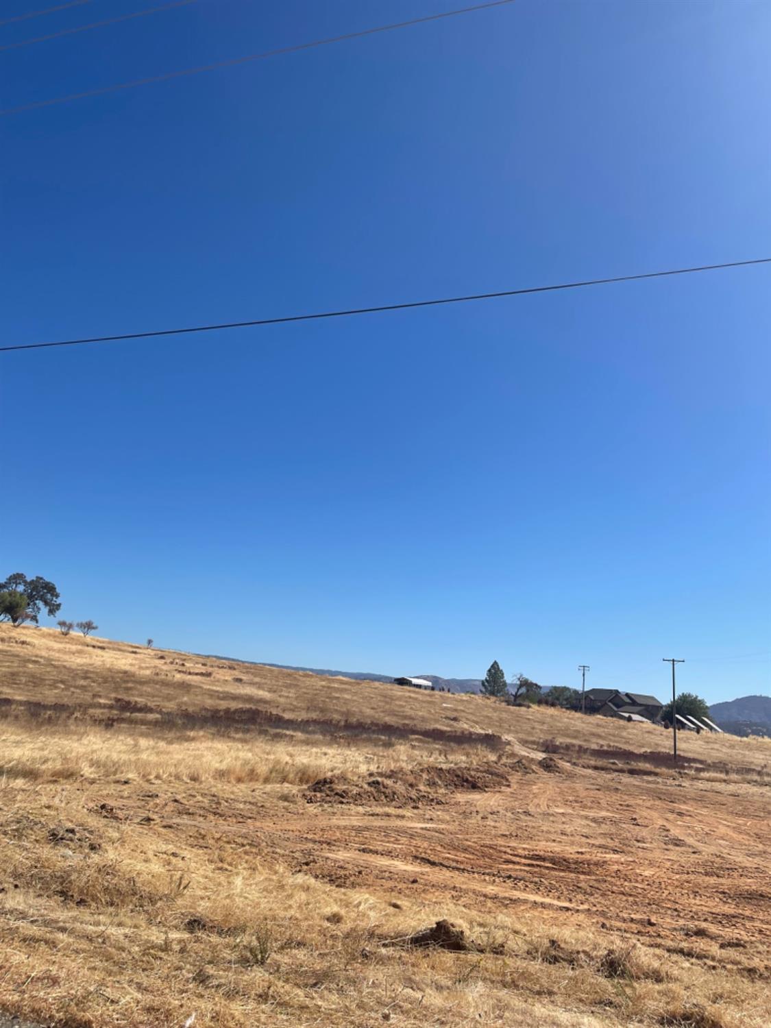 9668 Laredo St, La Grange, CA 95329