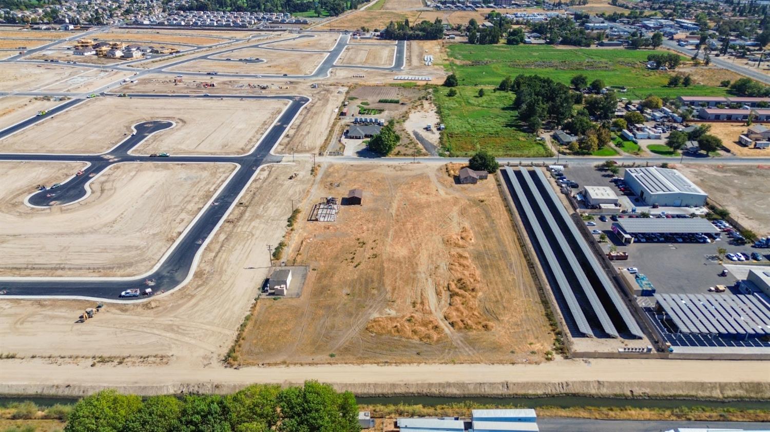 259 Swanson Rd, Manteca, CA 95337