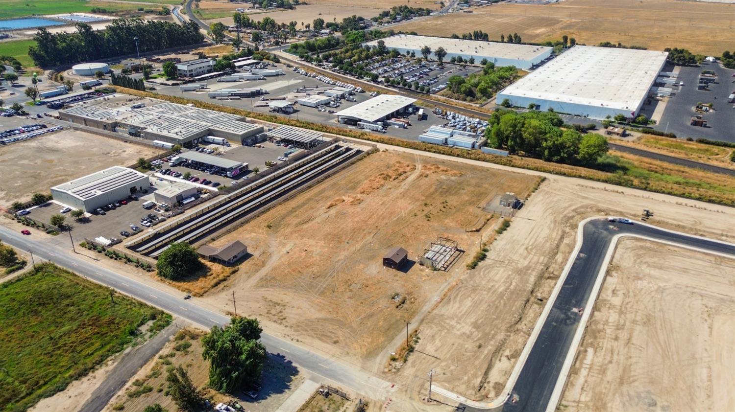 259 Swanson Rd, Manteca, CA 95337