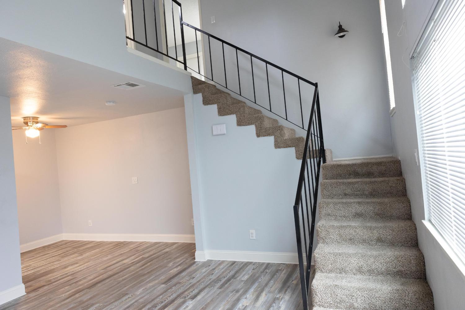 325 Standiford Ave #18, Modesto, CA 95350