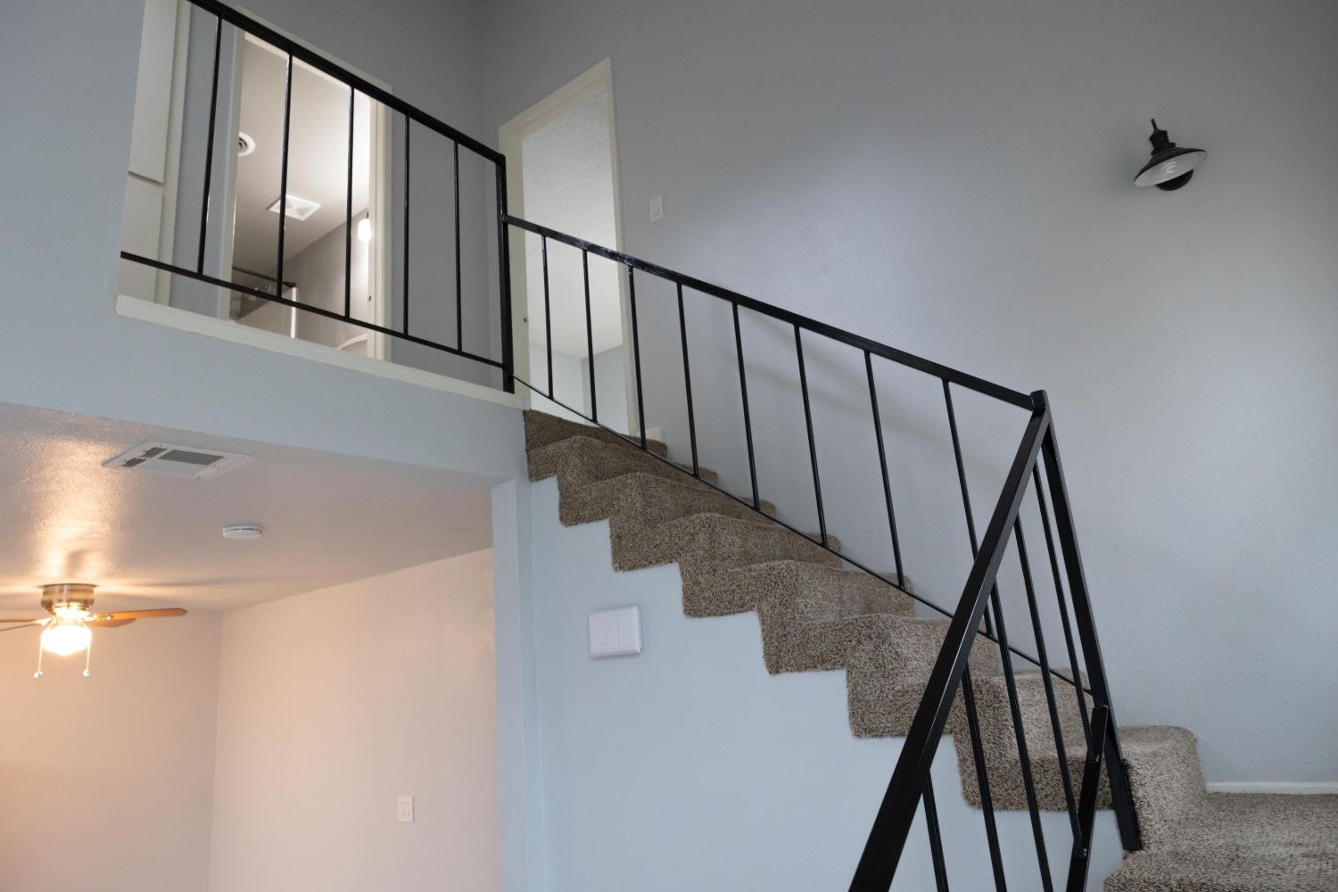 325 Standiford Ave #18, Modesto, CA 95350