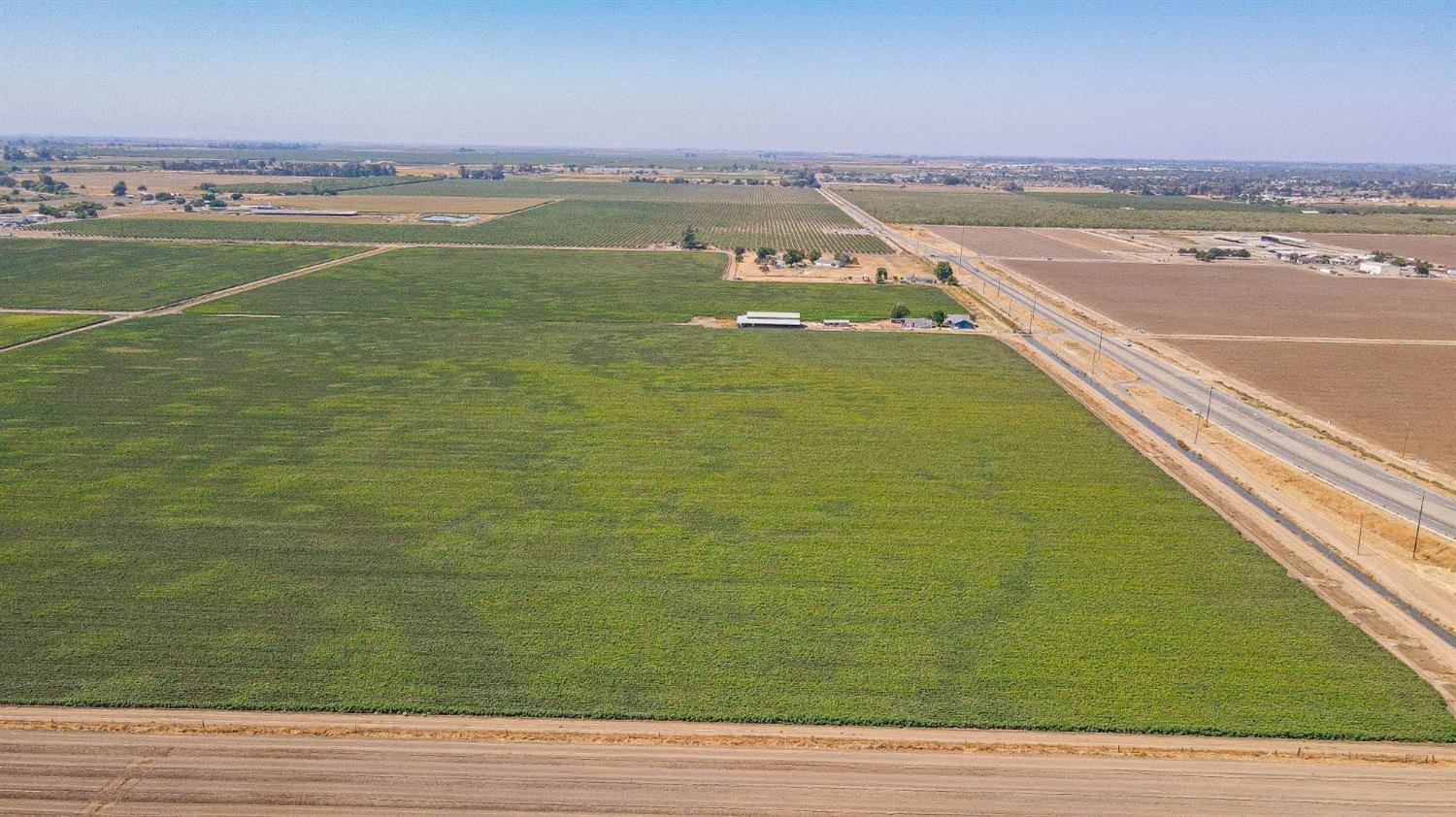 2246 E Mission Ave, Merced, CA 95341