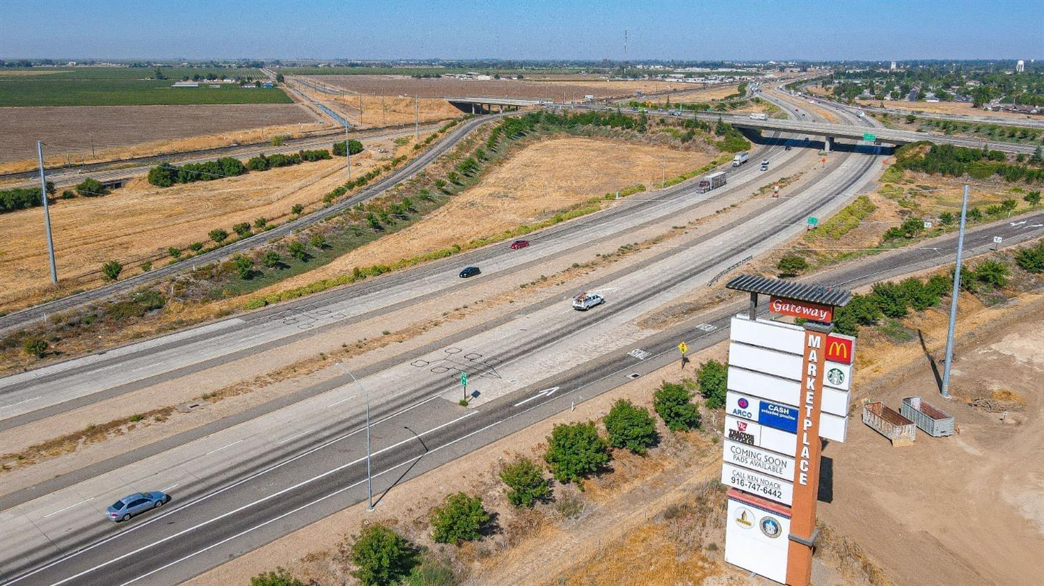 2246 E Mission Ave, Merced, CA 95341