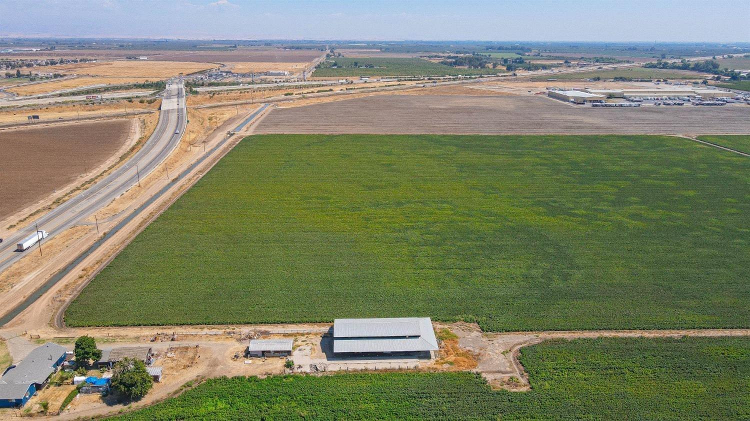 2246 E Mission Ave, Merced, CA 95341