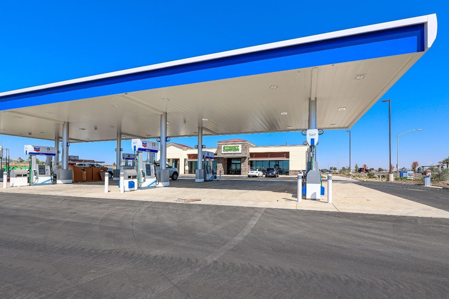 2246 E Mission Ave, Merced, CA 95341