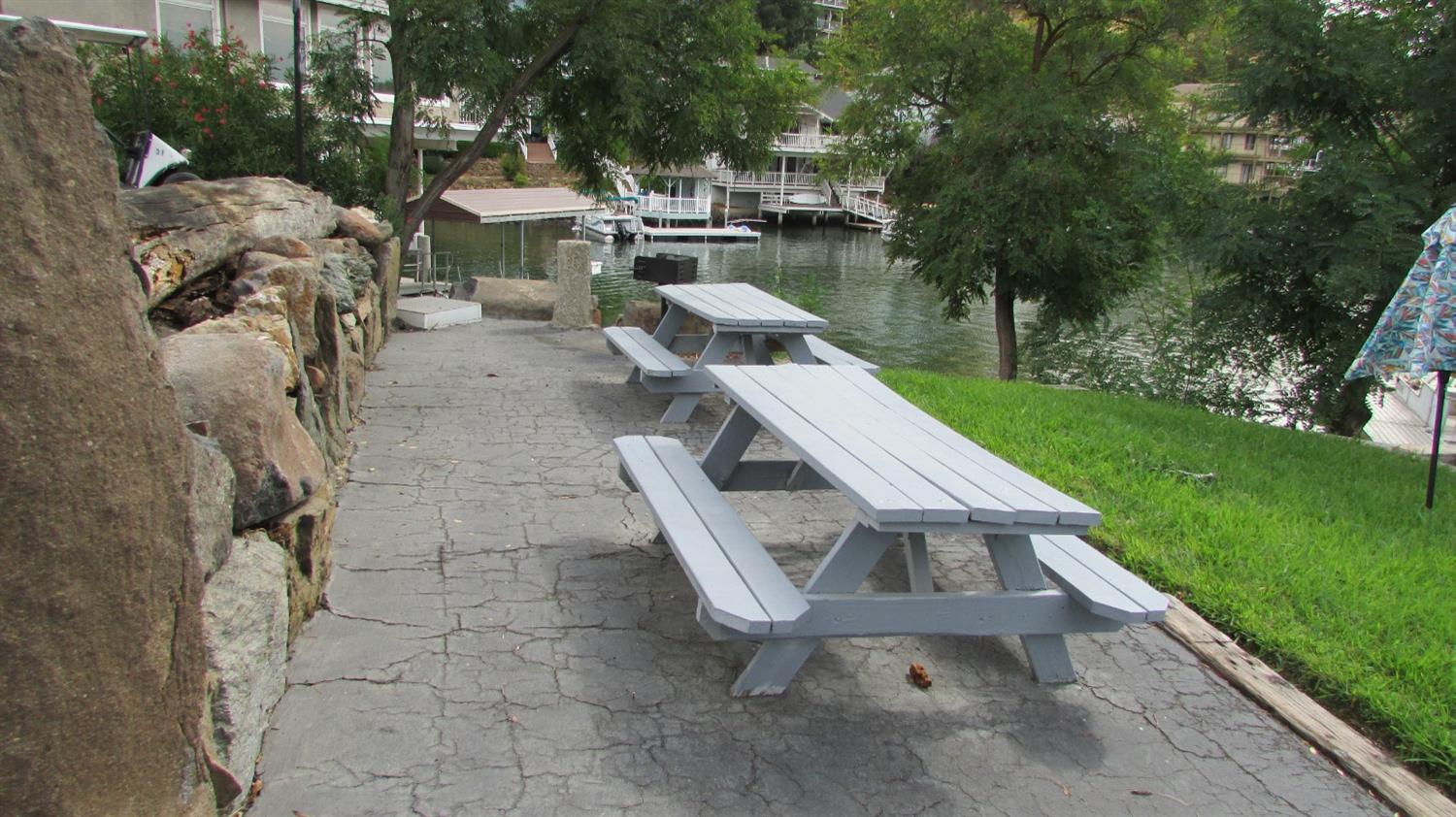 271 Duchess Dr, Copperopolis, CA 95228