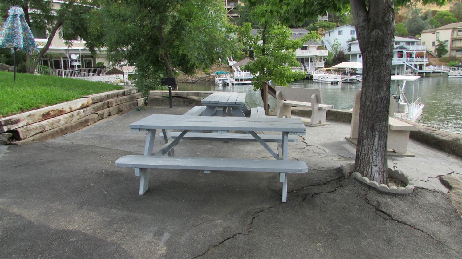 271 Duchess Dr, Copperopolis, CA 95228