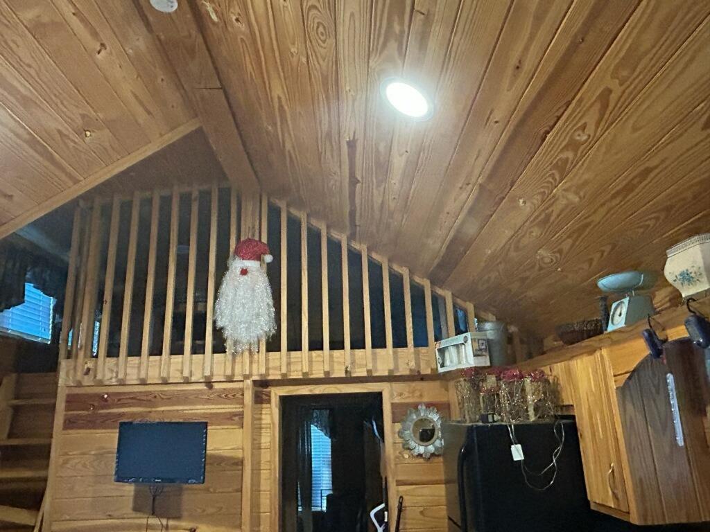 22742 E Yosemite Blvd #5, Waterford, CA 95386