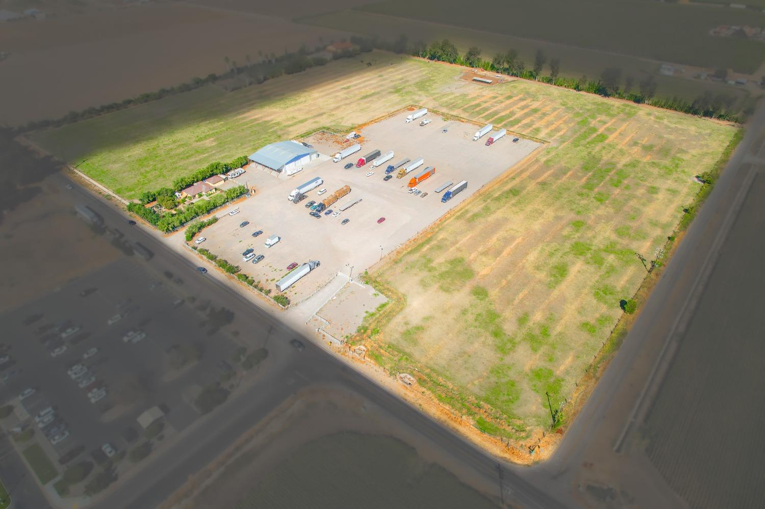 20492 Overland Rd, Los Banos, CA 93635