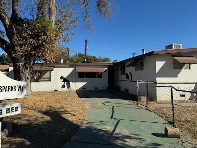 2724 Sparks Way, Modesto, CA 95350