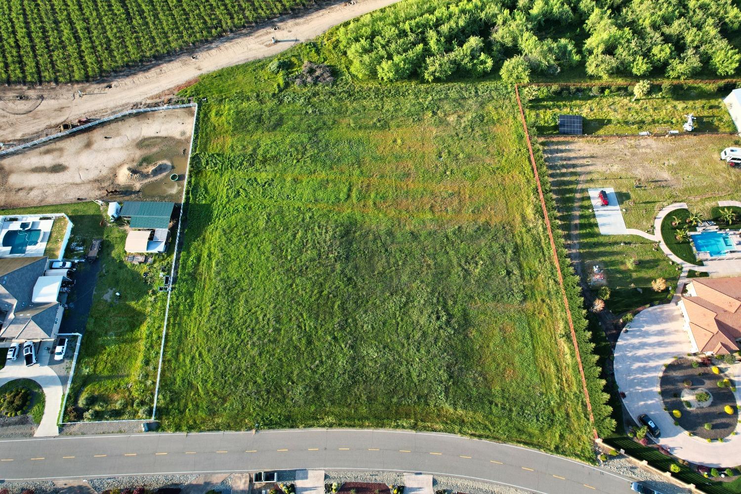 0 Marquette Ln, Oakdale, CA 95361