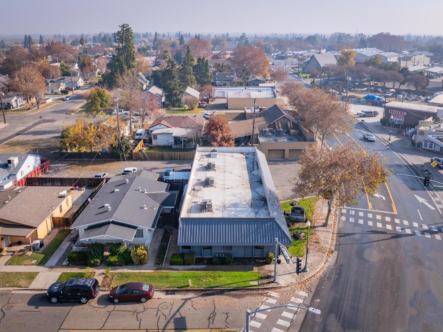 1410 California St #C, Escalon, CA 95320