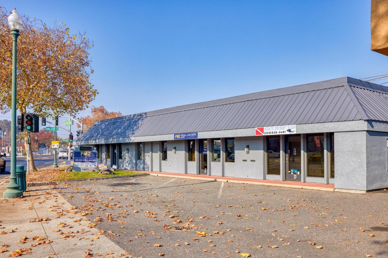 1410 California St #C, Escalon, CA 95320