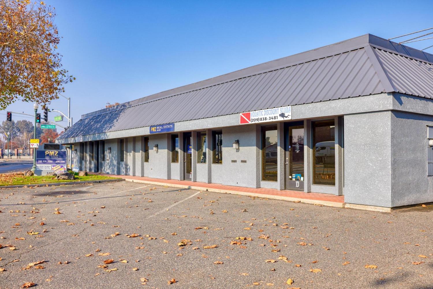 1410 California St #C, Escalon, CA 95320