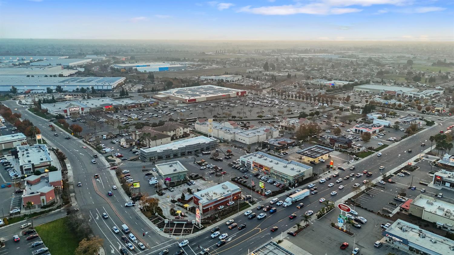 1325 Historical Plaza Way, Manteca, CA 95336