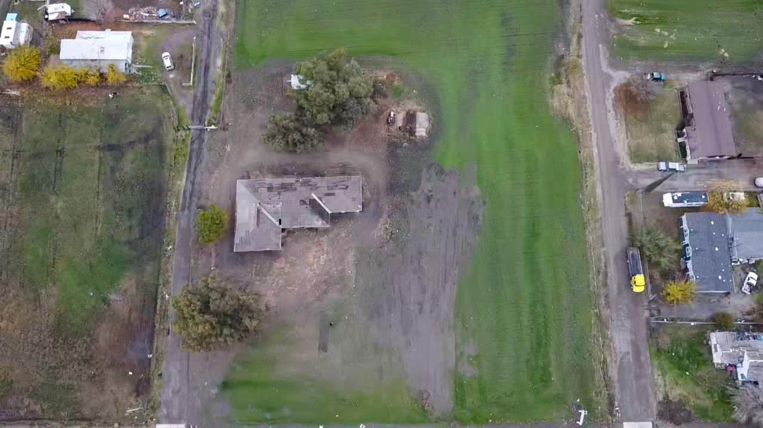 21188 Elgin Ave, Dos Palos, CA 93620