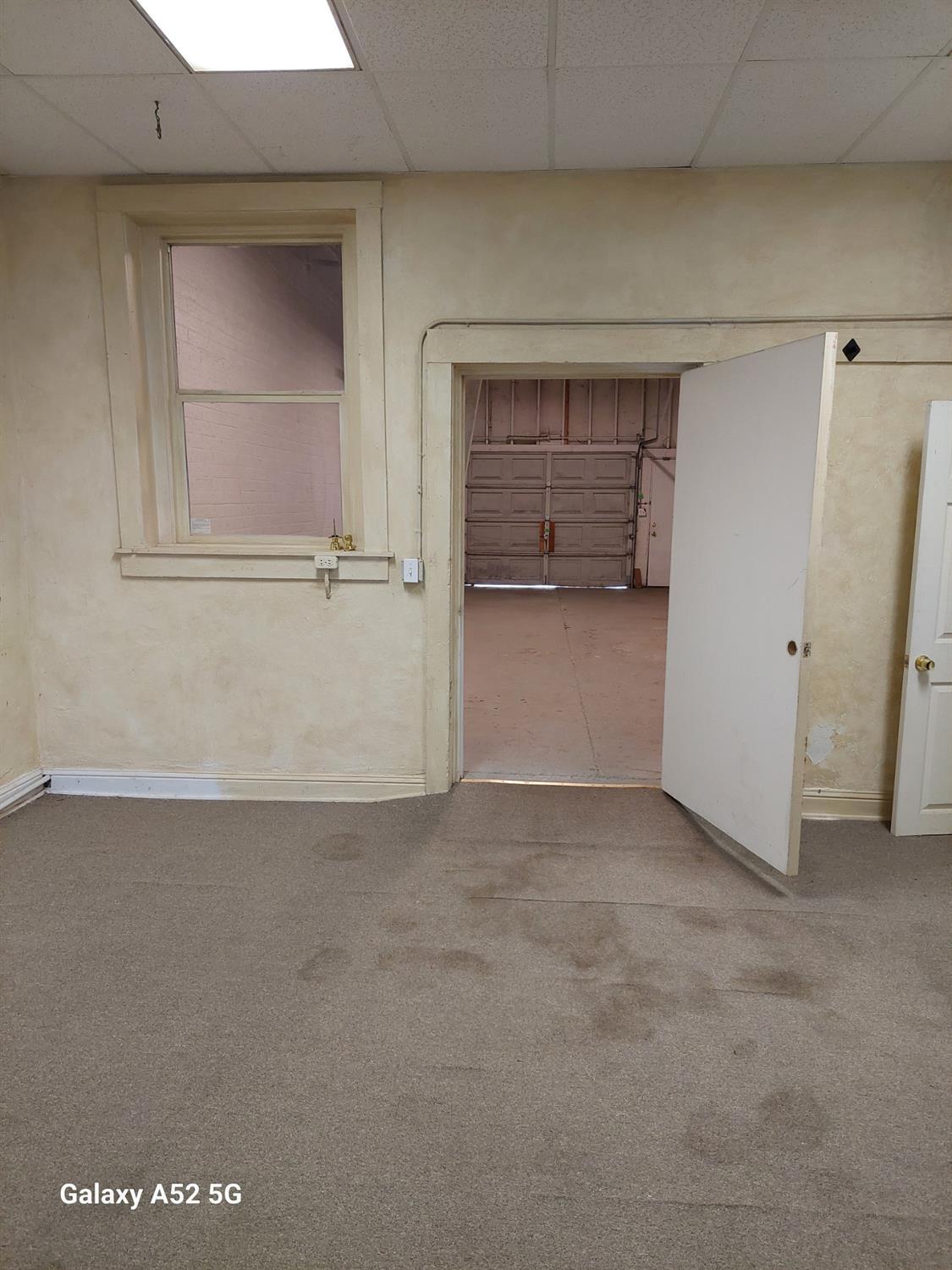 222 Robertson Blvd, Chowchilla, CA 93610