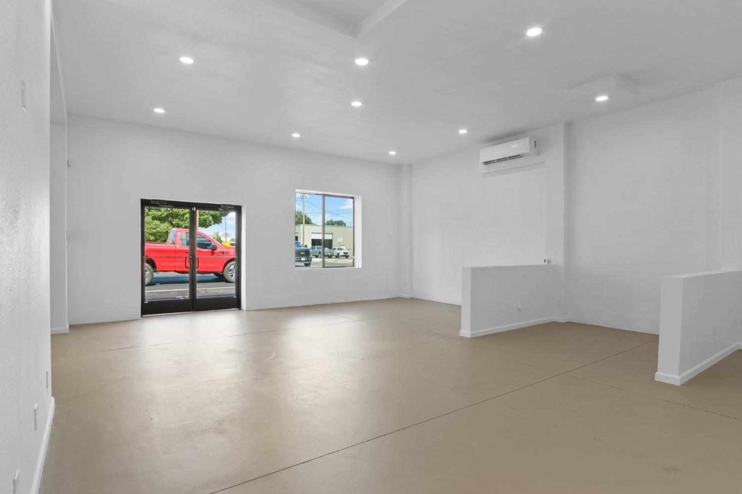 7490 Lander Ave, Hilmar, CA 95324