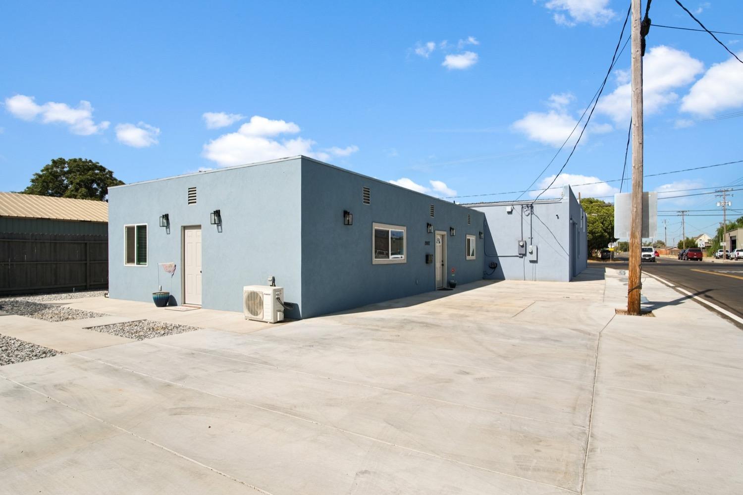 7490 Lander Ave, Hilmar, CA 95324