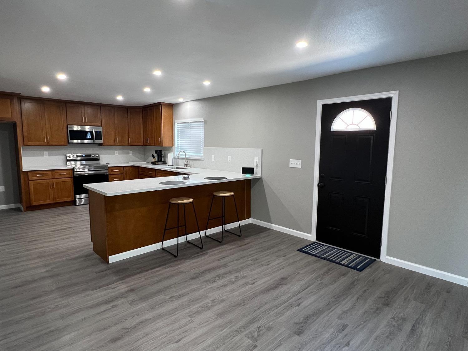 7490 Lander Ave, Hilmar, CA 95324