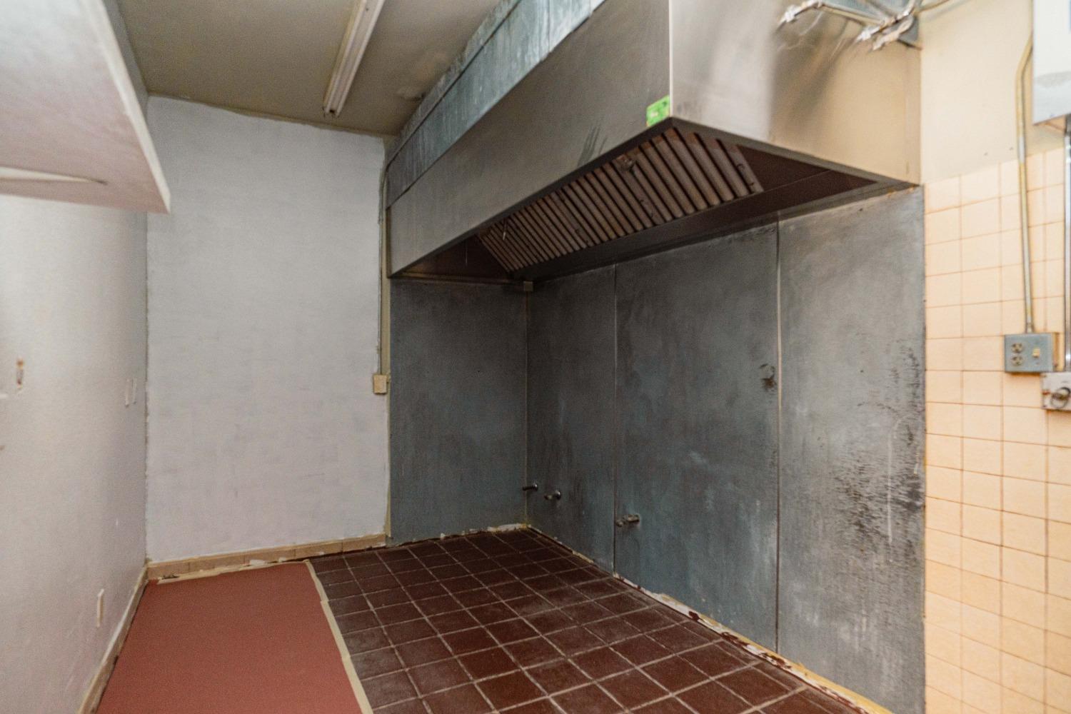 2317 Blossom St, Dos Palos, CA 93620