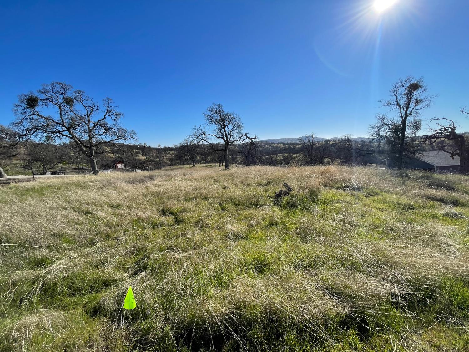 13651 Barro Ct, La Grange, CA 95329