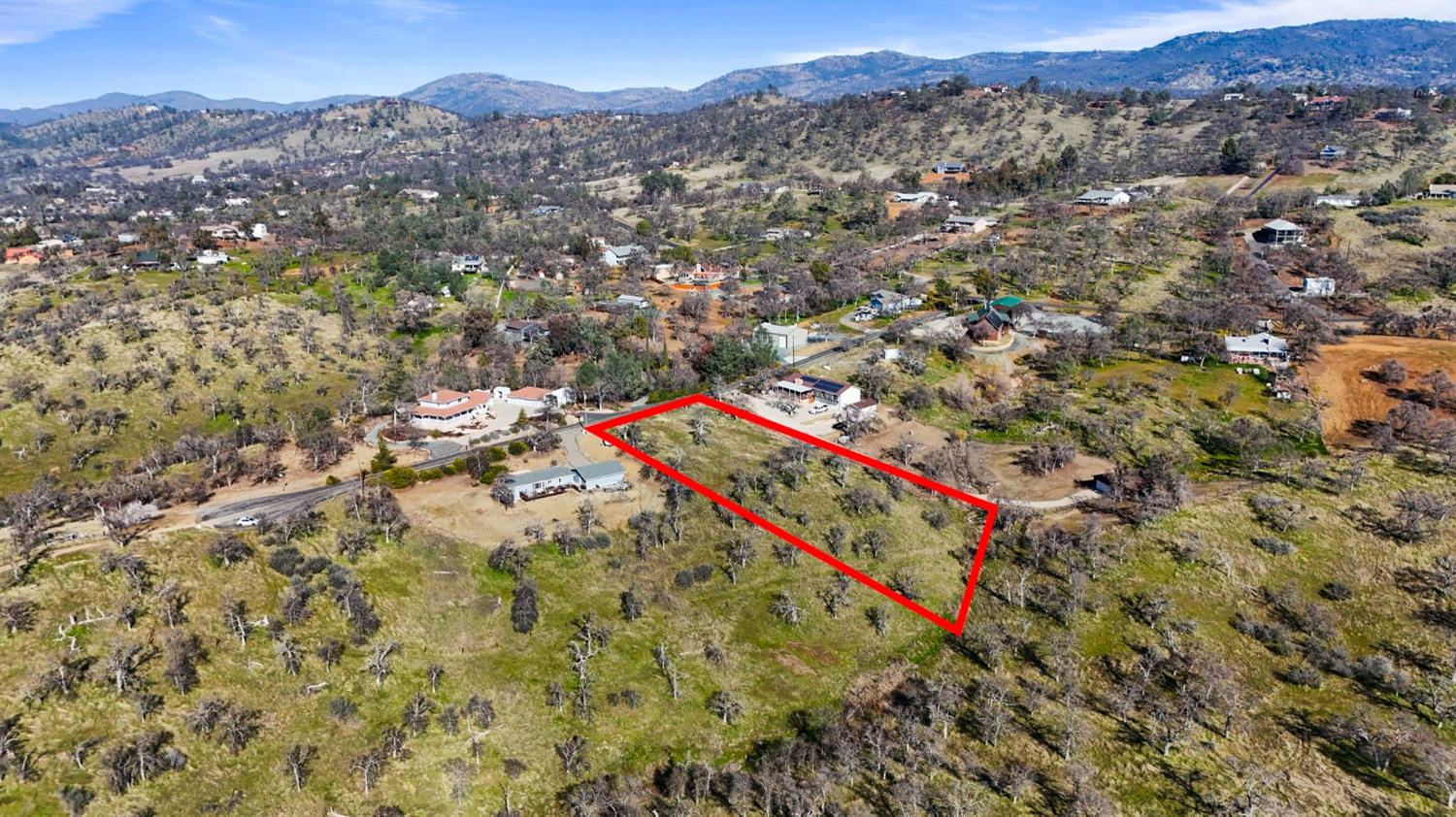 13651 Barro Ct, La Grange, CA 95329