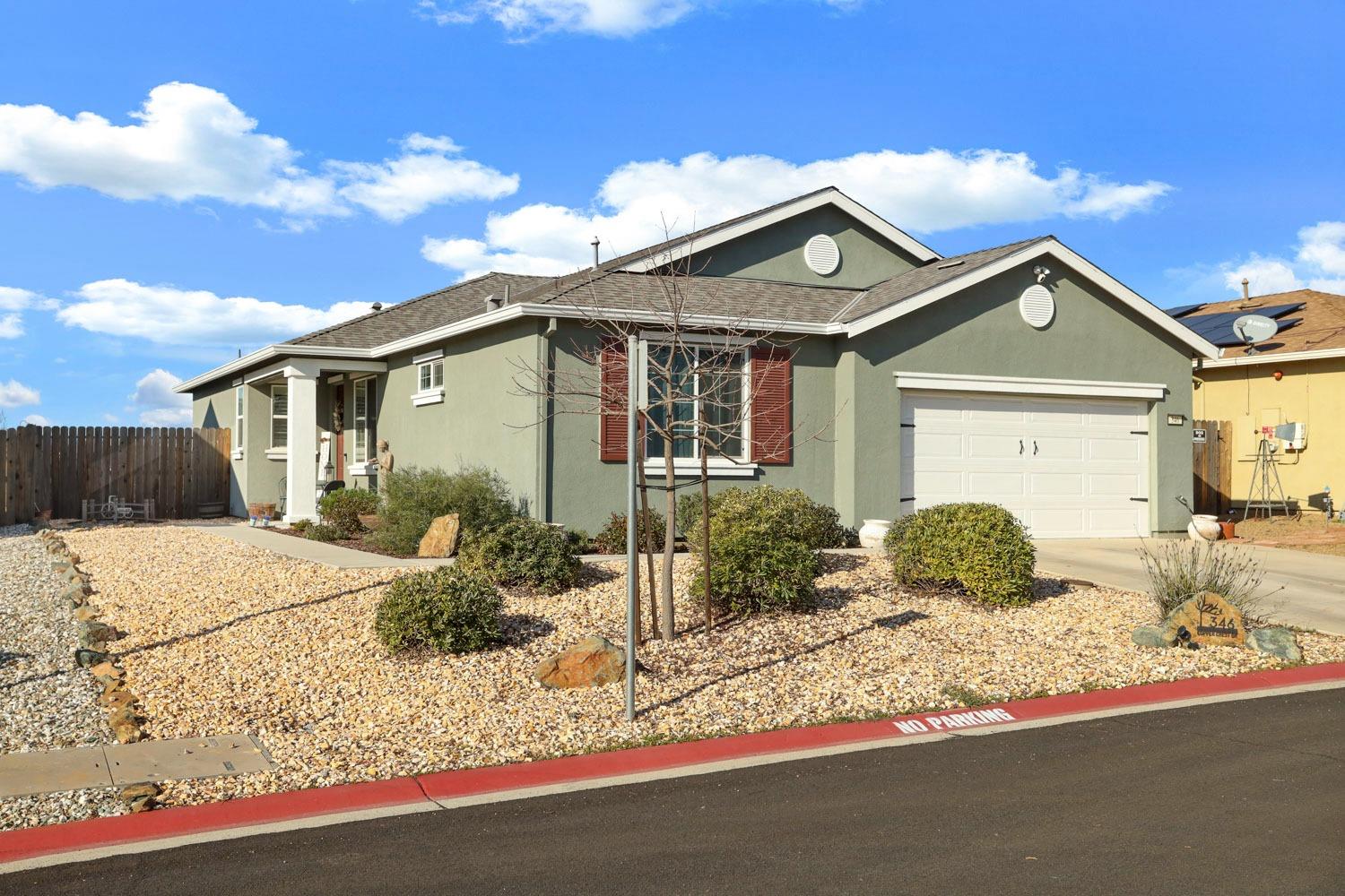 346 Copper Crest Dr, Copperopolis, CA 95228