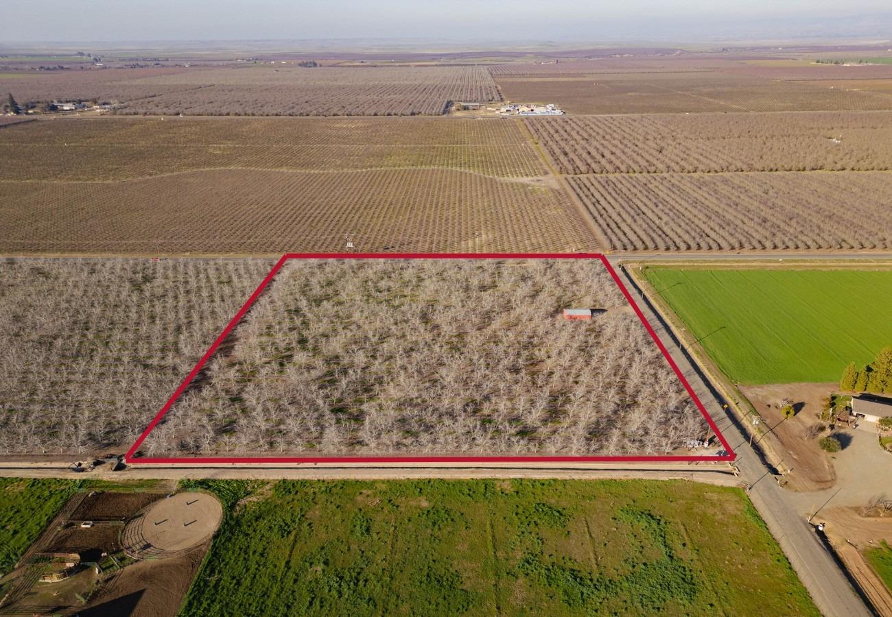 37 Whealan Rd, Le Grand, CA 95333