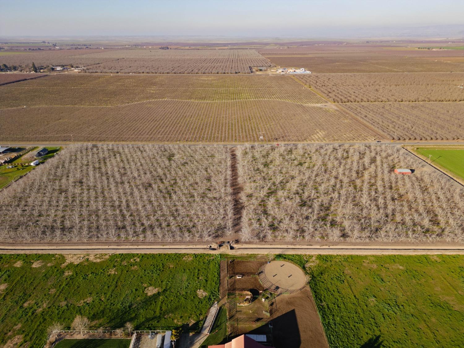 37 Whealan Rd, Le Grand, CA 95333