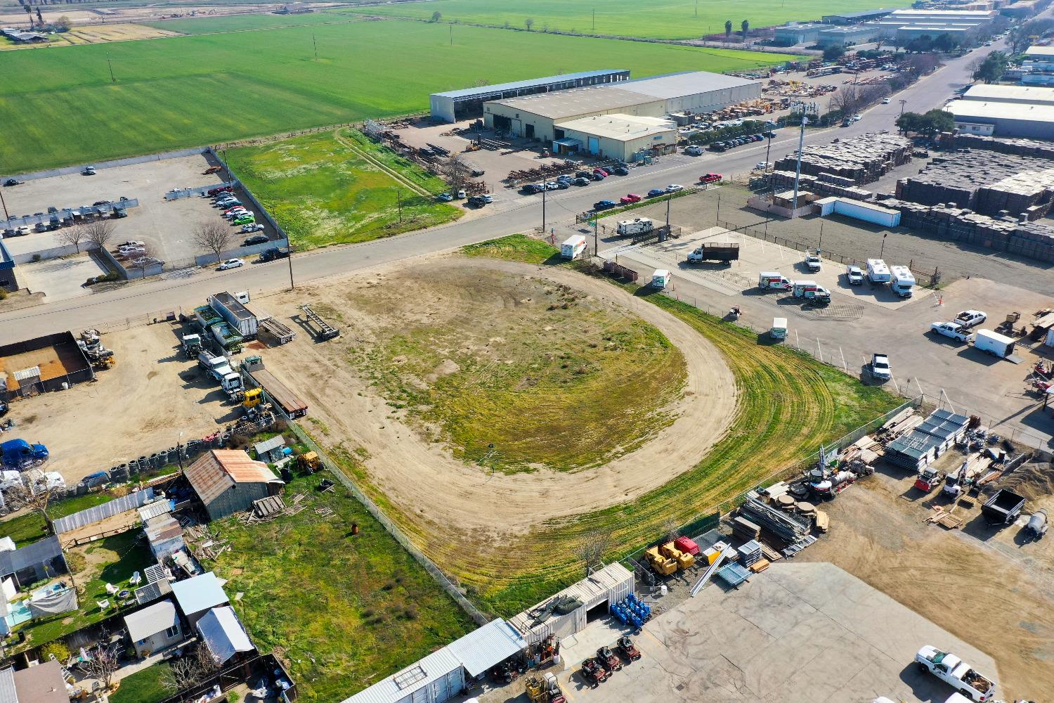 1939 1971 L St, Newman, CA 95360