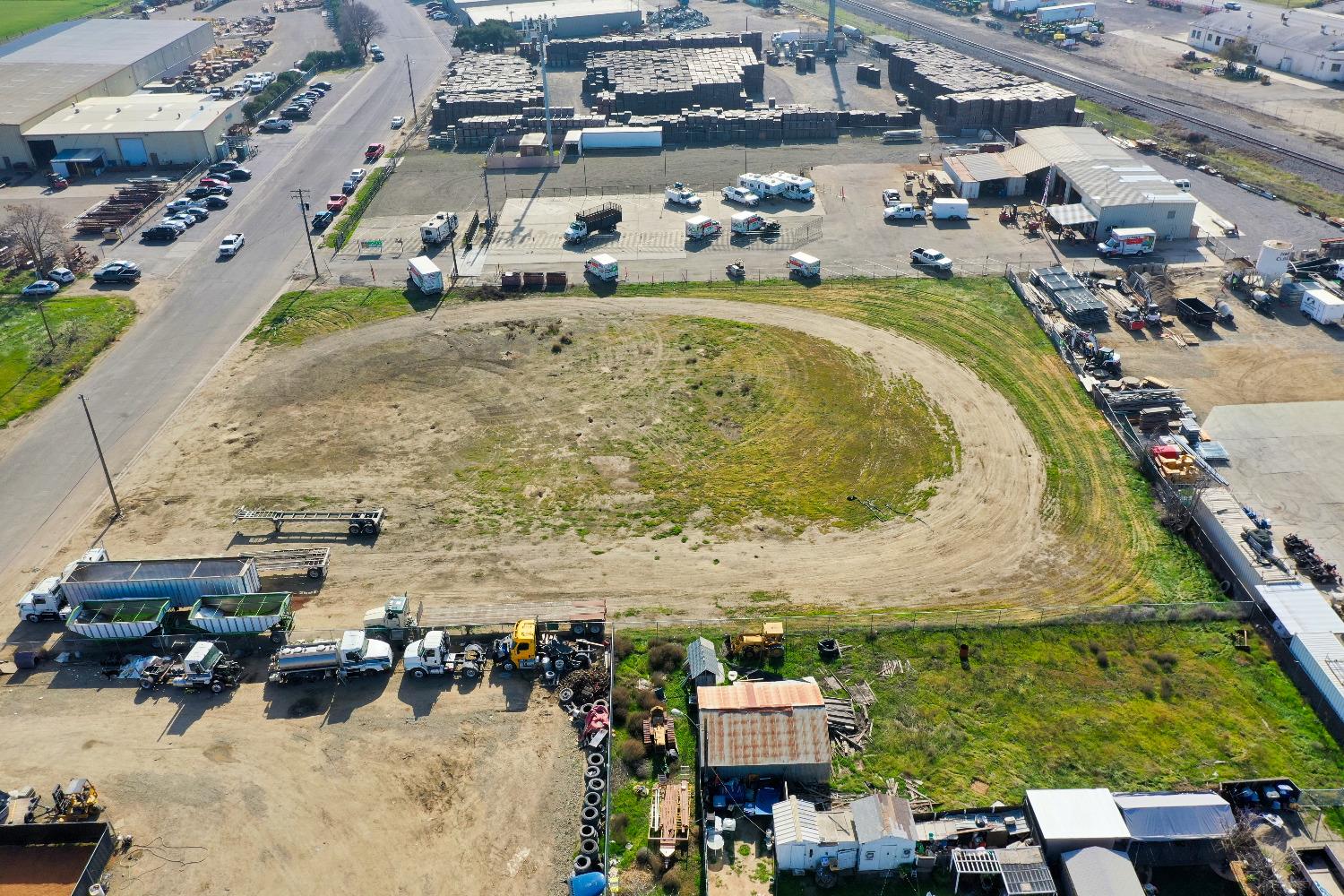 1939 1971 L St, Newman, CA 95360