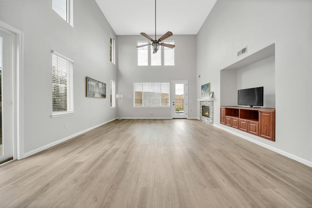 20300 Panoz Rd, Patterson, CA 95363