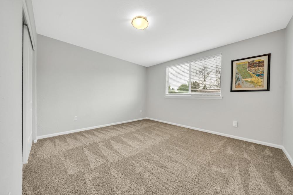 20300 Panoz Rd, Patterson, CA 95363